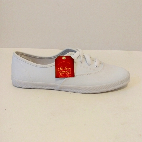 Faded Glory Shoes Faded Glory White Leather Lace Up Low Cut